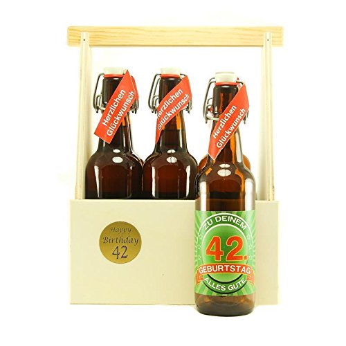 Bier Geschenk zum 42.Geburtstag Geburtstagsgeschenk zweiundvierzigster Geburtstag 6er Bierträger aus Holz mit 6 Flaschen Bier zum 42. Geburtstag von SünGross