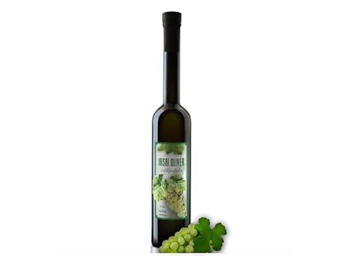 SZICSEK Palinka | Premium Irsai Oliver Trauben Palinka | Gewinner des Great Taste Award 2022 | Handwerklicher Obstbrand | 100% Natürlich | Original Ungarische Spezialitäten | 0.5 L, 44% Vol. von Szicsek