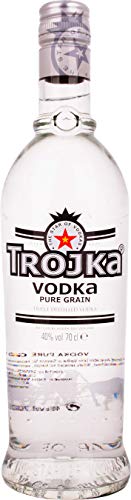 Trojka Vodka Pure Grain 40% Vol. 0,7 l von TROJKA