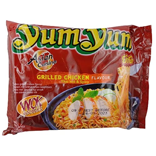 Yum Yum Grilled Chicken 30er Pack (30 x 70g) instant Nudeln Wok Nudelgericht von The Great Canadian Tea