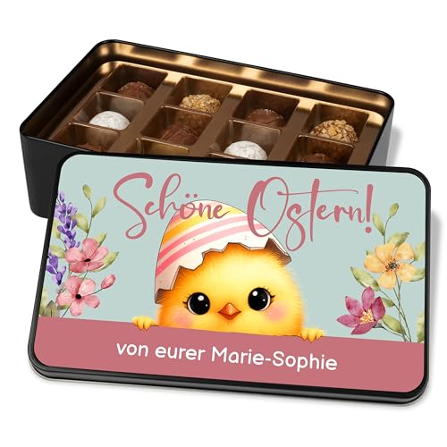 Geschenk Schokolade zu Ostern: Pralinendose personalisiert „Schöne Ostern“ – Osterküken – Ostergrüße Ostergeschenke – Metalldose mit 12 Confiserie-Pralinen von True Statements