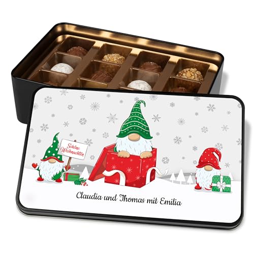 Geschenk zu Weihnachten: Pralinendose personalisiert „Schöne Weihnachten“ mit Wichtel-Motiv (grün) - 12 Confiserie-Pralinen in Geschenkdose – Schokolade Geschenkidee von True Statements