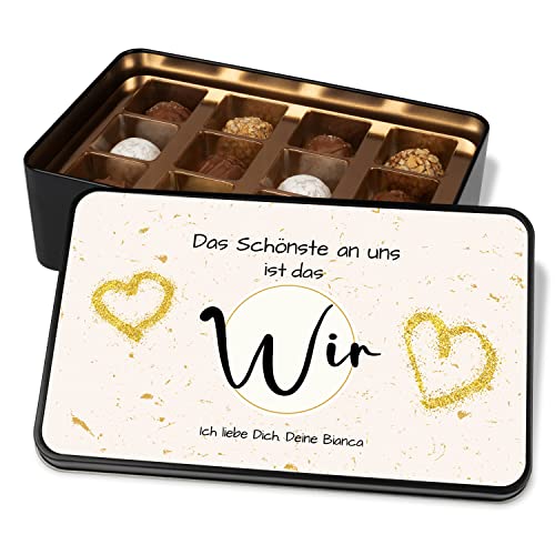 Pralinendose mit Wunschtext personalisiert „Das Schönste an uns - WIR“ – Metalldose mit 12 Pralinen - Schokolade Geschenke Frauen & Männer zum Jahrestag, Weihnachten von True Statements