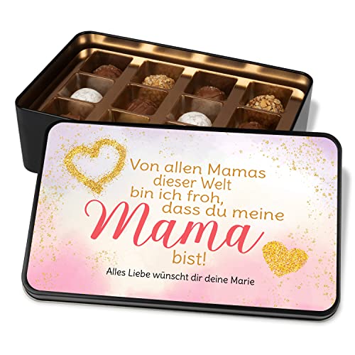Pralinendose personalisiert „Von allen Mamas dieser Welt“ – Metalldose mit 12 Pralinen – Schokolade Geschenk für Mama - Geschenkidee für Mutter zum Geburtstag & Muttertag und Weihnachten Pralinendose personalisiert „Von allen Mamas dieser Welt“ – Metalldose mit 12 Pralinen – Schokolade Geschenk für Mama - Geschenkidee für Mutter zum Geburtstag & Muttertag und Weihnachten von True Statements
