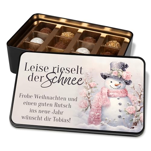 Romantische Pralinendose personalisiert „Leise rieselt der Schnee“ - 12 Confiserie-Pralinen in Metalldose – Schoko Weihnachtskarte - Geschenk zu Weihnachten Romantische Pralinendose personalisiert „Leise rieselt der Schnee“ - 12 Confiserie-Pralinen in Metalldose – Schoko Weihnachtskarte - Geschenk zu Weihnachten von True Statements