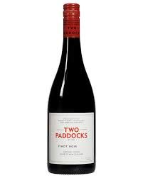 Two Paddocks, Estate Pinot Noir, ROTWEIN (case of 6x75cl) Neuseeland/Central Otago von Two Paddocks