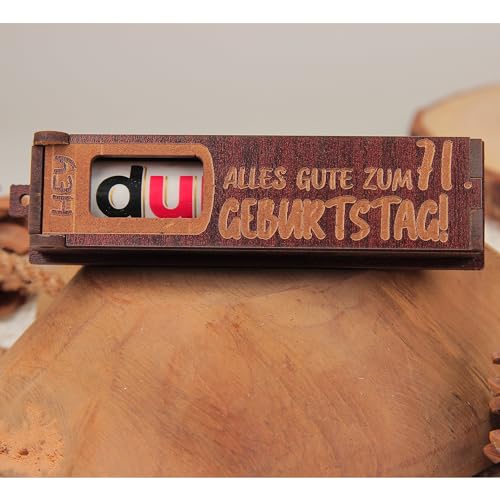 Urhome Geschenkbox Alles Gute zum 71. Geburtstag mit Duplo Schokoriegel - Überraschung Holzbox mit Spruch Gravur inkl. Schokolade Geschenk Riegel - Geburtstagsgeschenk Dunkel Braun von Urhome