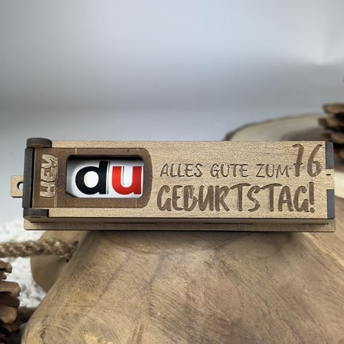 Urhome Geschenkbox Alles Gute zum 76. Geburtstag mit Duplo Schokoriegel - Überraschung Holzbox mit Spruch Gravur inkl. Schokolade Geschenk Riegel - Geburtstagsgeschenk für Erwachsene Mann Frau Urhome Geschenkbox Alles Gute zum 76. Geburtstag mit Duplo Schokoriegel - Überraschung Holzbox mit Spruch Gravur inkl. Schokolade Geschenk Riegel - Geburtstagsgeschenk für Erwachsene Mann Frau von Urhome