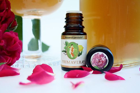 Rose persisch bio 10% 5ml Vegaroma Primavera Aromaküche Rose persisch bio 10% 5ml Vegaroma Primavera Aromaküche von Vegaroma
