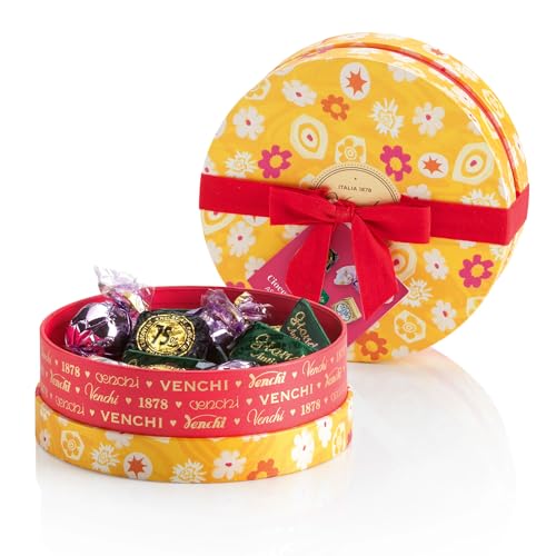 Venchi - Hutschachtel mit 14 verschiedenen Pralinen, Gianduia-Geschmack, extra dunkel und Karamell mit "Piemont-Haselnüss", glutenfrei, 200 gr Frühlingskollektion-Geschenkbox, Geschenkidee Venchi - Hutschachtel mit 14 verschiedenen Pralinen, Gianduia-Geschmack, extra dunkel und Karamell mit "Piemont-Haselnüss", glutenfrei, 200 gr Frühlingskollektion-Geschenkbox, Geschenkidee von Venchi