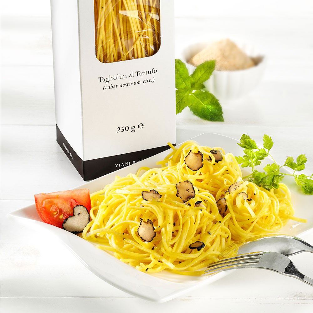 Tagliolini al Tartufo Eierbandnudeln mit Trüffeln Tagliolini al Tartufo Eierbandnudeln mit Trüffeln von Viani