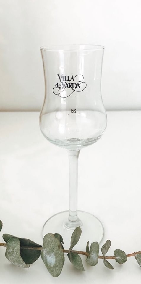 Villa de Varda Grappa Glas Villa de Varda Grappa Glas von Villa de Varda Grappa