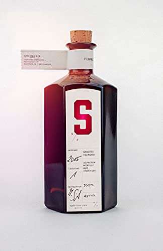 Schattenmorelle aus Stocksee 0,35 l - 42% Vol. Alc. - Gepflückt nicht geschüttelt. Schattenmorelle aus Stocksee 0,35 l - 42% Vol. Alc. - Gepflückt nicht geschüttelt. von Vincent Becker