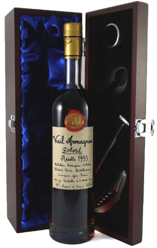 Delord Freres Bas Vintage Armagnac 1993 (70cl) in einer mit Seide ausgestatetten Geschenkbox, da zu 4 Weinaccessoires, 1 x 700ml von Vintagewinegifts
