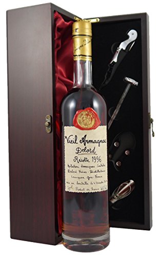Delord Freres Bas Vintage Armagnac 1996 (70cl) in einer mit Seide ausgestatetten Geschenkbox, da zu 4 Weinaccessoires, 1 x 700ml von Vintagewinegifts
