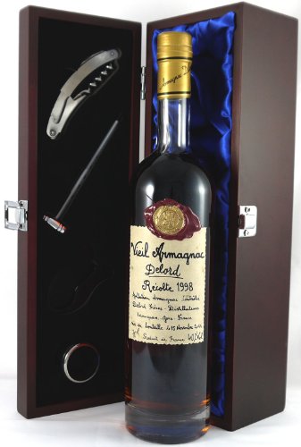 Delord Freres Bas Vintage Armagnac 1998 (70cl) in einer mit Seide ausgestatetten Geschenkbox, da zu 4 Weinaccessoires, 1 x 700ml von Vintagewinegifts