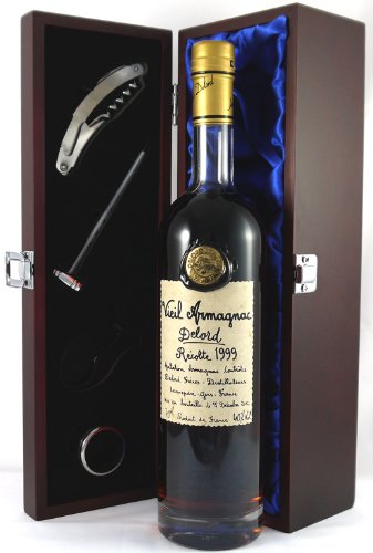 Delord Freres Bas Vintage Armagnac 1999 (70cl) in einer mit Seide ausgestatetten Geschenkbox, da zu 4 Weinaccessoires, 1 x 700ml von Vintagewinegifts