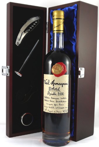 Delord Freres Bas Vintage Armagnac 2000 (70cl) in einer mit Seide ausgestatetten Geschenkbox, da zu 4 Weinaccessoires, 1 x 700ml von Vintagewinegifts