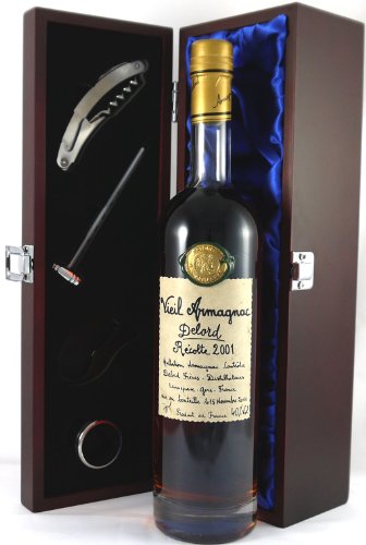 Delord Freres Bas Vintage Armagnac 2001 (70cl) in einer mit Seide ausgestatetten Geschenkbox, da zu 4 Weinaccessoires, 1 x 700ml von Vintagewinegifts