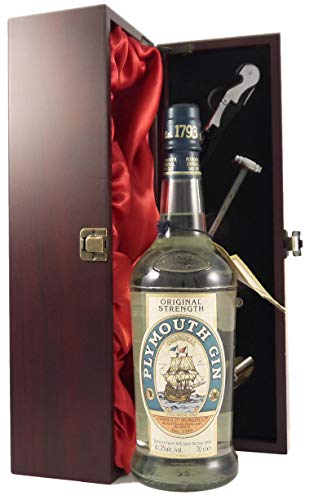 Plymouth Original Strength Gin 1990's in einer mit Seide ausgestatetten Geschenkbox, da zu 4 Weinaccessoires, 1 x 700ml von Vintagewinegifts