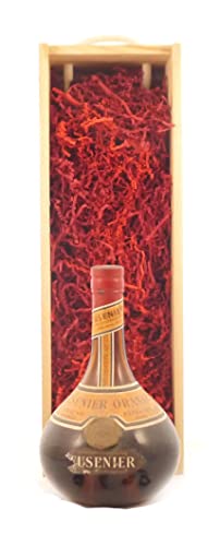 bottling Orange Cusenier (50's bottling) in einer Geschenkbox, da zu 3 Weinaccessoires, 1 x 700ml von Vintagewinegifts