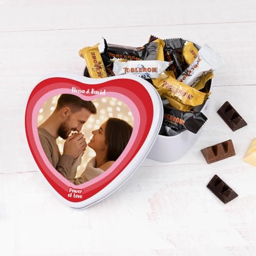 Wanapix | Herzf Blechdose mit Schokolade | Personalisierte Mit Foto und Text | Mit 22 Schokoriegel | Originelles Geschenk zum Valentinstag | 16x15x5 cm (800 ml) - Liebhaber von Wanapix