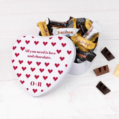 Wanapix | Herzf Blechdose mit Schokolade | Personalisierte Mit Namen | Mit 22 Schokoriegel| Originelles Geschenk zum Valentinstag | 16x15x5 cm (800 ml) - Love von Wanapix