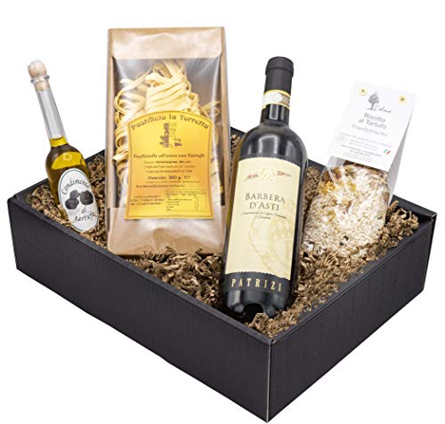Weinpräsent Präsentkorb „Trüffelsuche“ mit italienischen Spezialitäten: Italienischer Feinkost und Barbera (13 % vol.) mit Trüffel-Risotto, Würzöl mit Trüffel, 2017 trocken (1 x 0.75 l) von The Wine Guys