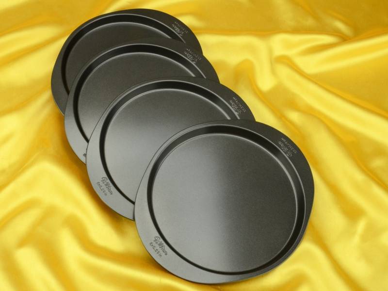 Wilton Cake Pan Easy Layers 20cm 4er Set von Wilton