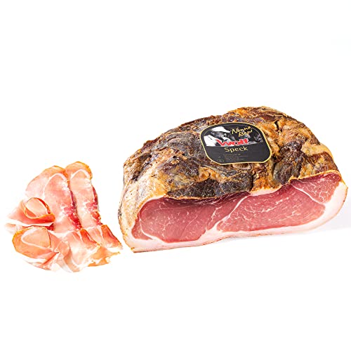 Speck di Sauris Nonno Bepi, Hergestellt Mit Traditioneller Räuchermethode, Mindestens 5 Monate Gereift, Glutenfrei, Vakuumverpackt, Halb 1/2 2,8 Kg (Mind. Nettogewicht Garantiert) von WOLF