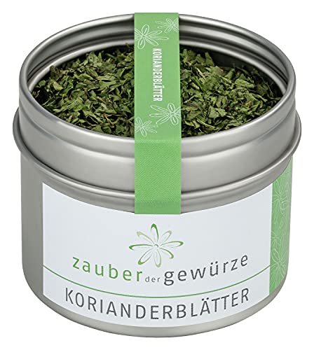 Zauber der Gewürze Korianderblätter gerebelt – Koriander getrocknet für asiatische und mediterrane Gerichte, ideal zum Verfeinern und Würzen, 10 g Zauber der Gewürze Korianderblätter gerebelt – Koriander getrocknet für asiatische und mediterrane Gerichte, ideal zum Verfeinern und Würzen, 10 g von Zauber der Gewürze