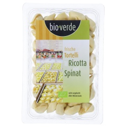 Frische Tortelli mit Ricotta & Spinat Frische Tortelli mit Ricotta & Spinat von bio-verde