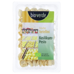 Frische Tortellini mit Basilikum-Pesto Frische Tortellini mit Basilikum-Pesto von bio-verde