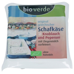 Griechischer Käse aus Schafs- & Ziegenmilch mit Knoblauch & Peperoni von bio-verde