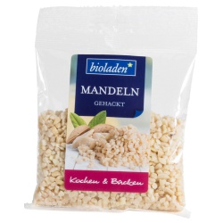 Mandelkerne, blanchiert und gehackt Mandelkerne, blanchiert und gehackt von bioladen*
