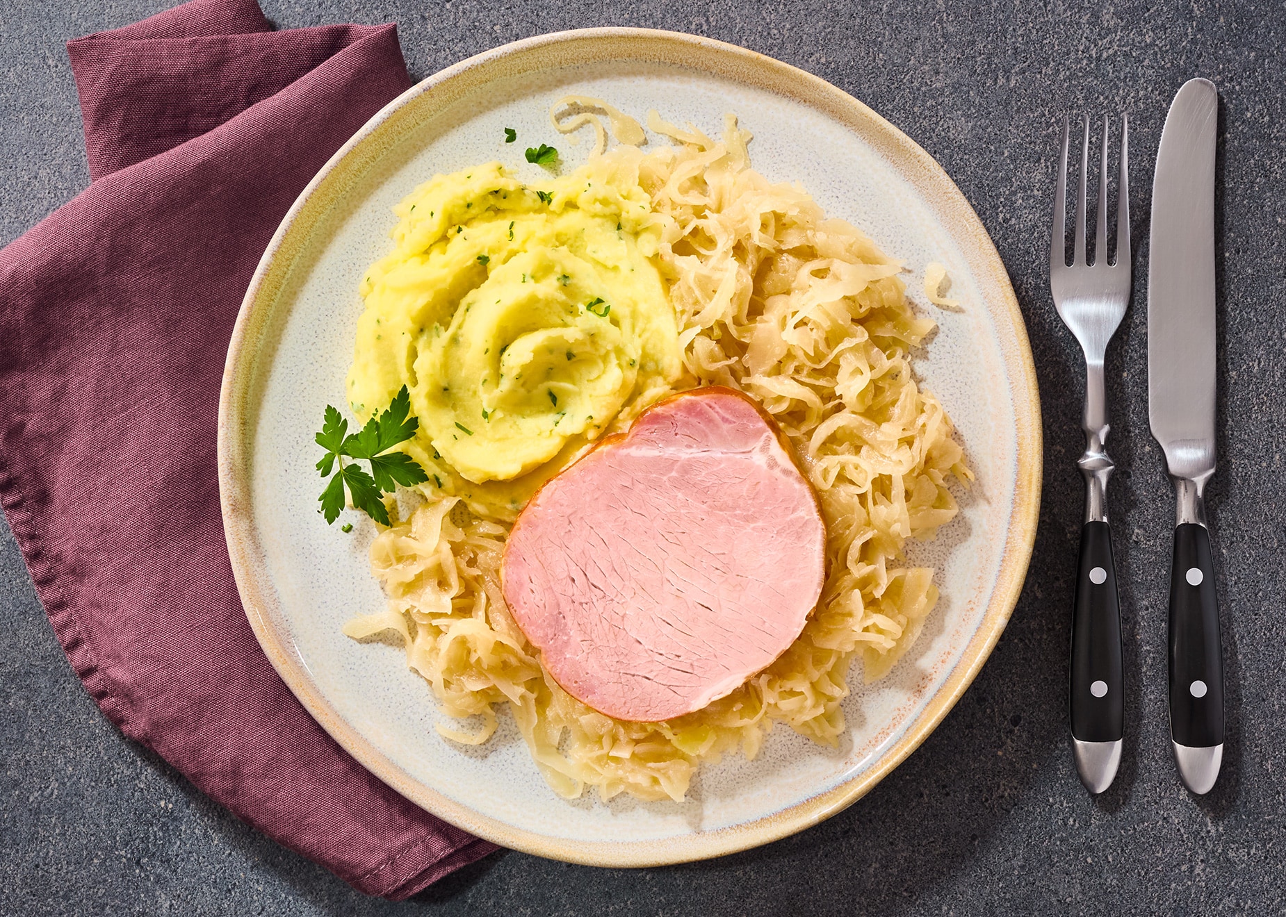 Schlemmer-Menü: Kasseler auf Weinsauerkraut Schlemmer-Menü: Kasseler auf Weinsauerkraut von Bofrost