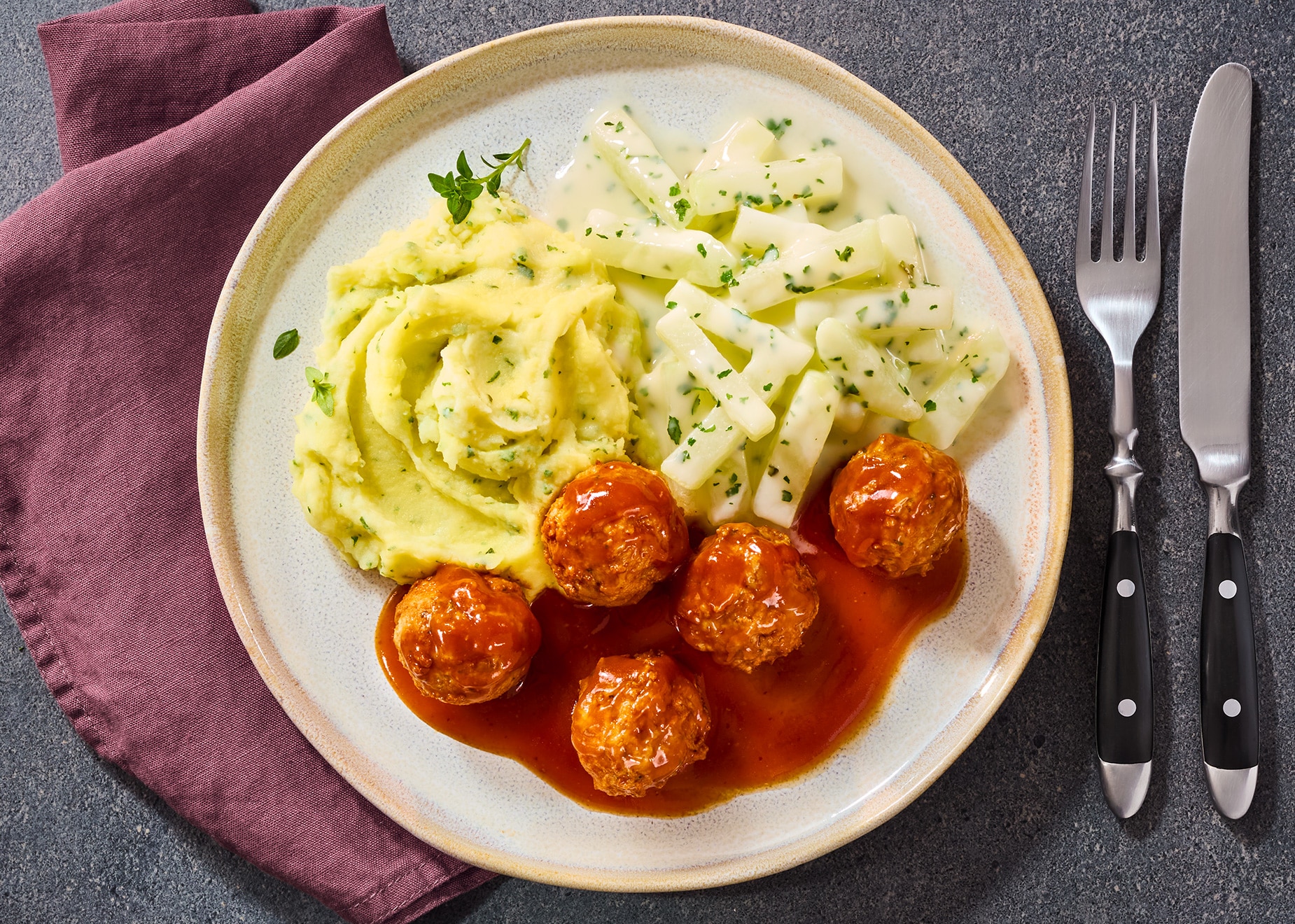 Schlemmer-Menü: Mettbällchen mit Kohlrabigemüse von Bofrost