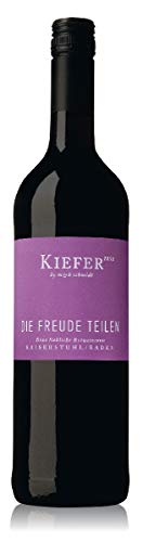 6er Vorteilspaket | Die Freude teilen | Weingut Kiefer | Rotweincuvée lieblich QbA | 6 x 0,75l | mit Dropstop Weinausgießer 6er Vorteilspaket | Die Freude teilen | Weingut Kiefer | Rotweincuvée lieblich QbA | 6 x 0,75l | mit Dropstop Weinausgießer von fabelhafte-geschenke