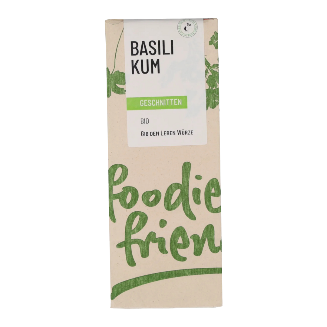 Bio Basilikum geschnitten von foodie & friends