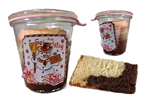Winterlicher Geburtstagskuchen "Schneemann" mit einem Latte-Macchiato-Kuchen im Glas von generisch