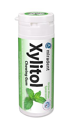 miradent Xylitol Zahnpflegekaugummi Minze Dose 30 Stück (1 x 30 g) | erfrischender Geschmack | zuckerfrei | vegan | kariespräventiv | ohne Aspartam, Sorbitol, Laktose, Titanium Dioxid | für unterwegs von miradent