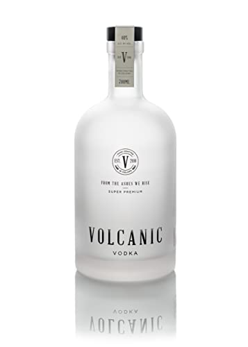 nú Volcanic Vodka Iceland 0,7 L, 40% Vol, Super Premium Wodka aus reinstem Quellwasser mit Lavastein-Filtertechnologie aus Island, Volcanic Vodka Rocks von nú