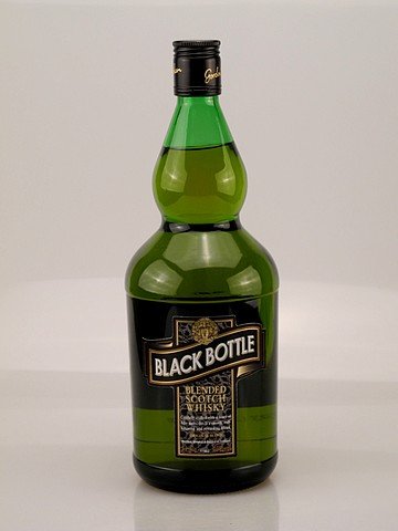 Whisky Black Bottle 5 Y.O. - Schotland von the Black Bottle