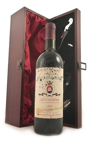 Chateau Haut Baradien 1986 Saint Estephe (Red wine) in einer mit Seide ausgestatetten Geschenkbox, da zu 4 Weinaccessoires, 1 x 750ml von vintagewinegifts