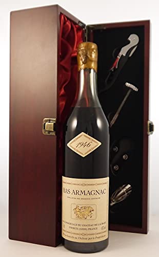 Chateau de Laubade Vintage Armagnac 1946 (70cl) in einer mit Seide ausgestatetten Geschenkbox, da zu 4 Weinaccessoires, 1 x 700ml von vintagewinegifts