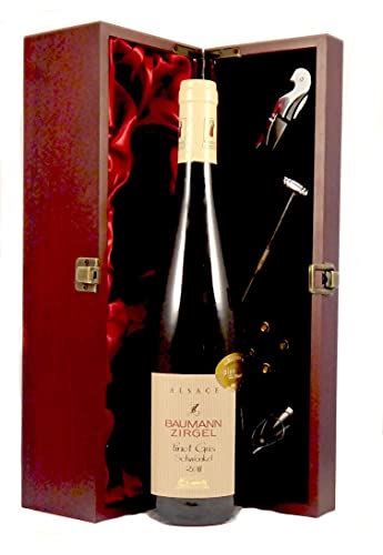 Domaine Baumann Zirgel 2011 Pinot Gris Schwenkel in einer mit Seide ausgestatetten Geschenkbox, da zu 4 Weinaccessoires, 1 x 750ml von vintagewinegifts