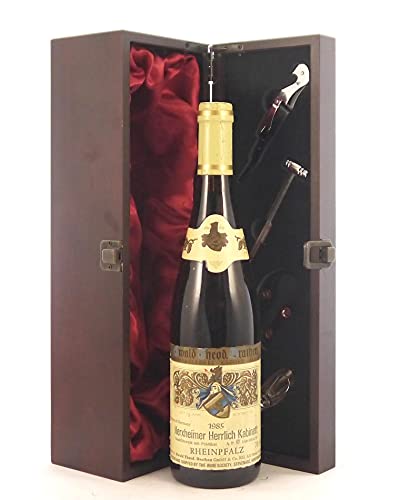 Herxheimer Herrlich Kabinett 1985 Drathen in einer mit Seide ausgestatetten Geschenkbox, da zu 4 Weinaccessoires, 1 x 750ml von vintagewinegifts