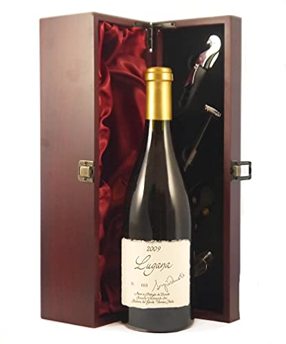 Lugana Riserva Zenato 2009 Sergio Zenato in einer mit Seide ausgestatetten Geschenkbox, da zu 4 Weinaccessoires, 1 x 750ml von vintagewinegifts
