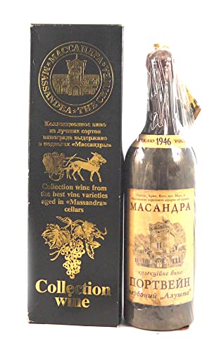 Massandra Collection Vintage Port Livadia 1946 in einer Geschenkbox, da zu 3 Weinaccessoires, 1 x 750ml Massandra Collection Vintage Port Livadia 1946 in einer Geschenkbox, da zu 3 Weinaccessoires, 1 x 750ml von vintagewinegifts