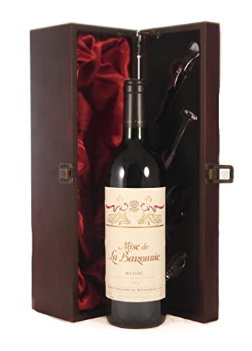 Mise de La Baronnie 1993 Medoc in einer mit Seide ausgestatetten Geschenkbox, da zu 4 Weinaccessoires, 1 x 750ml von vintagewinegifts